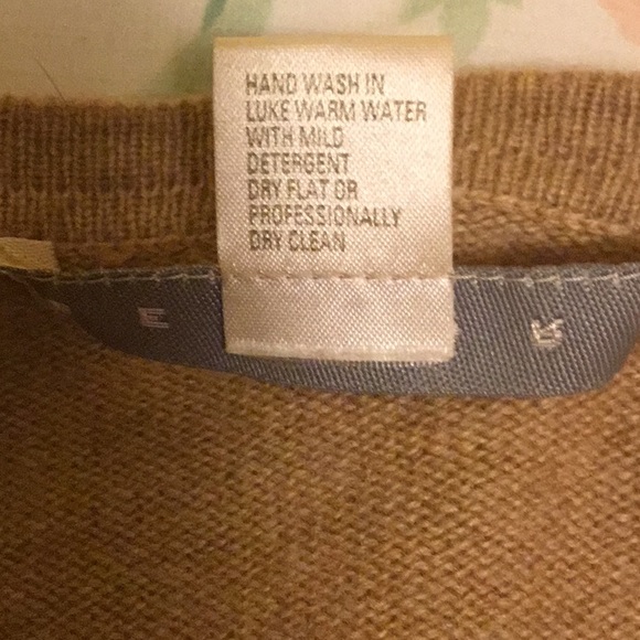 Belford soft 100% cashmere sweater, size Small - Picture 3 of 5